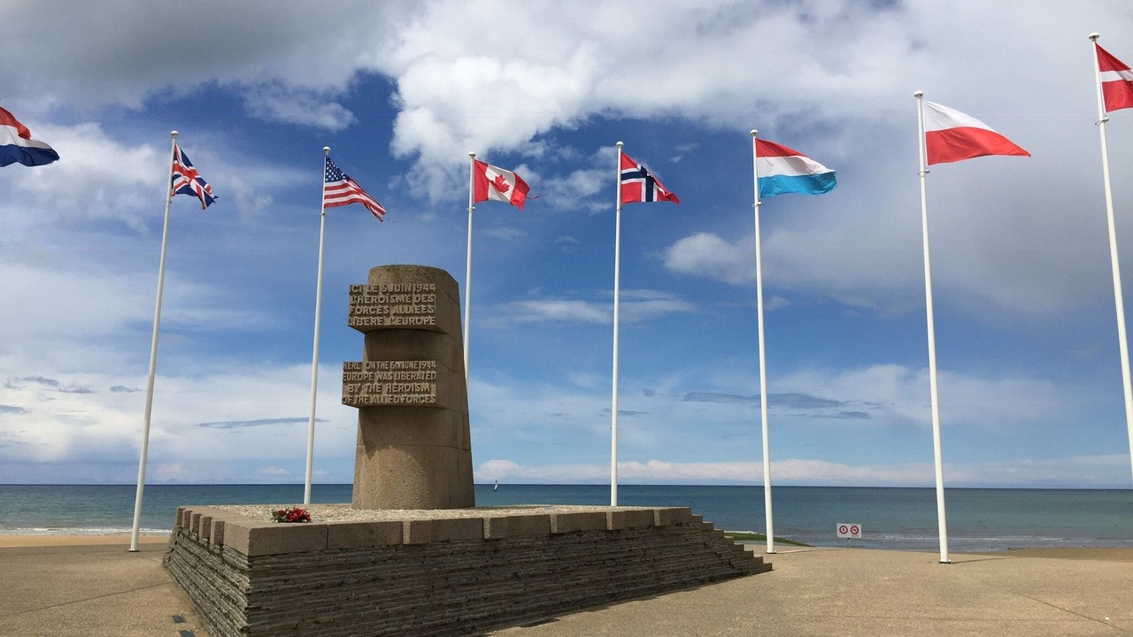 Photo of Others in Bernieres-sur-Mer