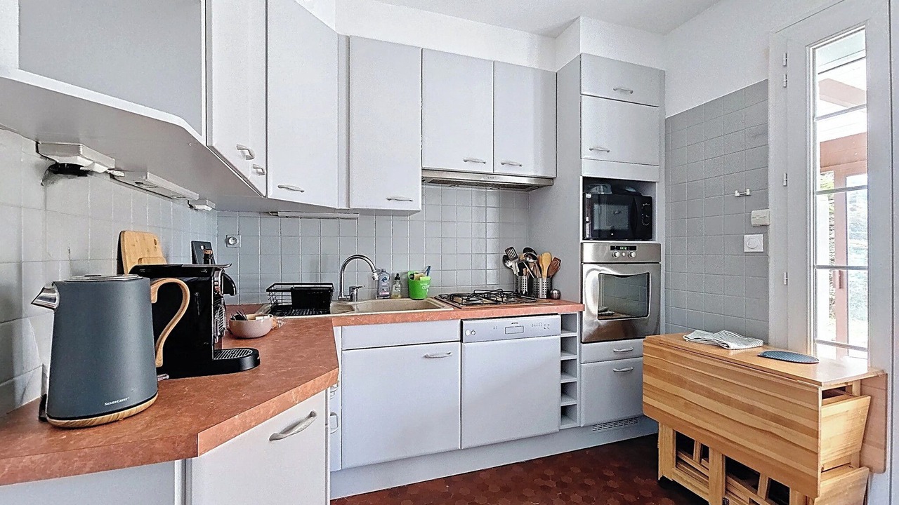 Photo of Kitchen in Bernieres-sur-Mer