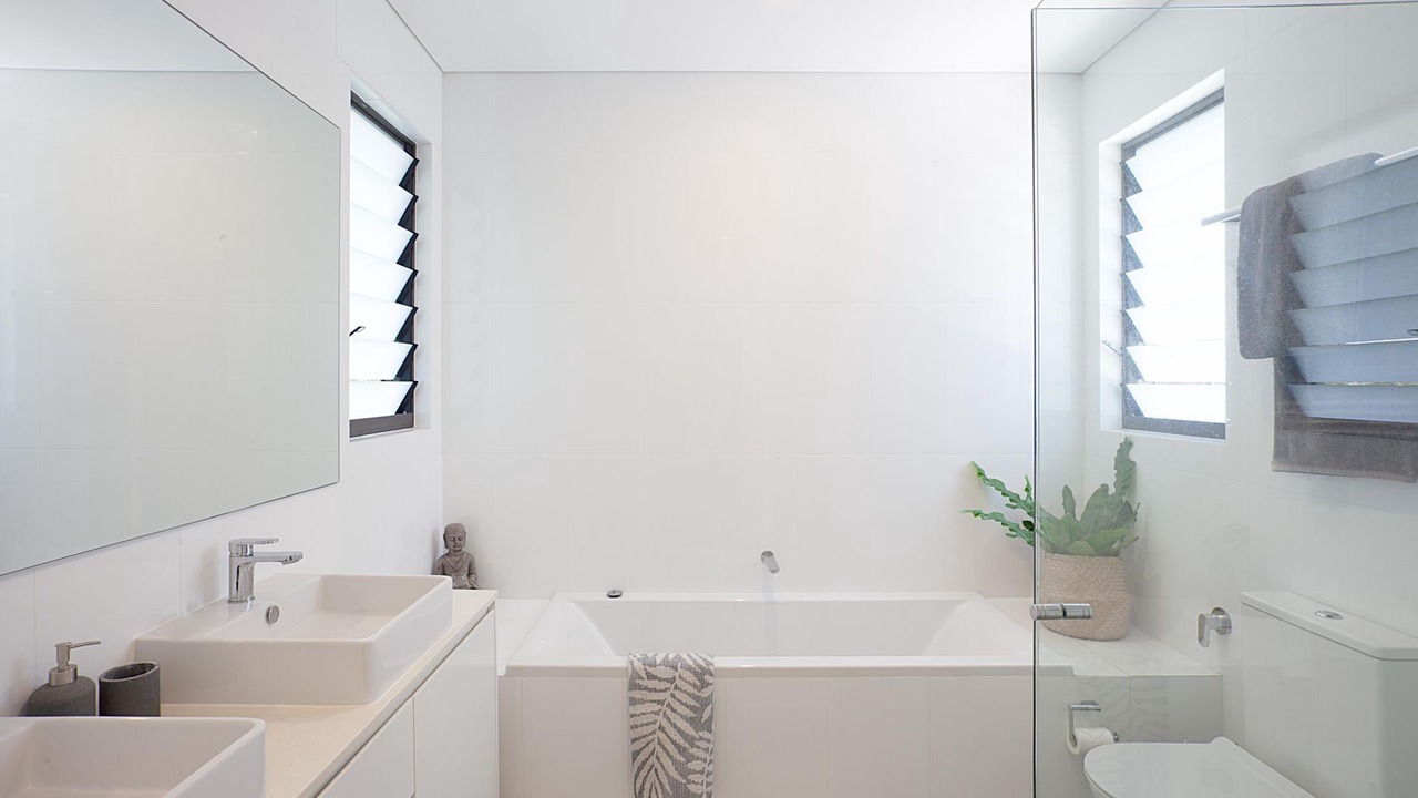 Photo of Bathroom in Narrabeen