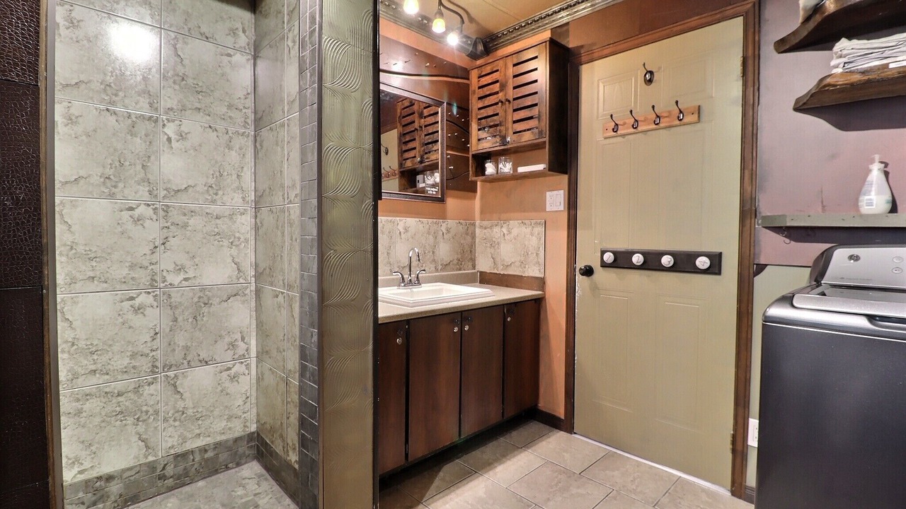 Photo of Bathroom in Saint-Michel-de-Bellechasse