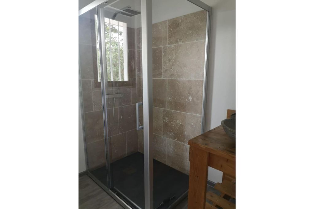 Photo of Bathroom in Illats