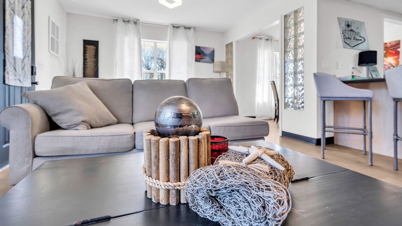 Photo of Livingroom in Thackerville