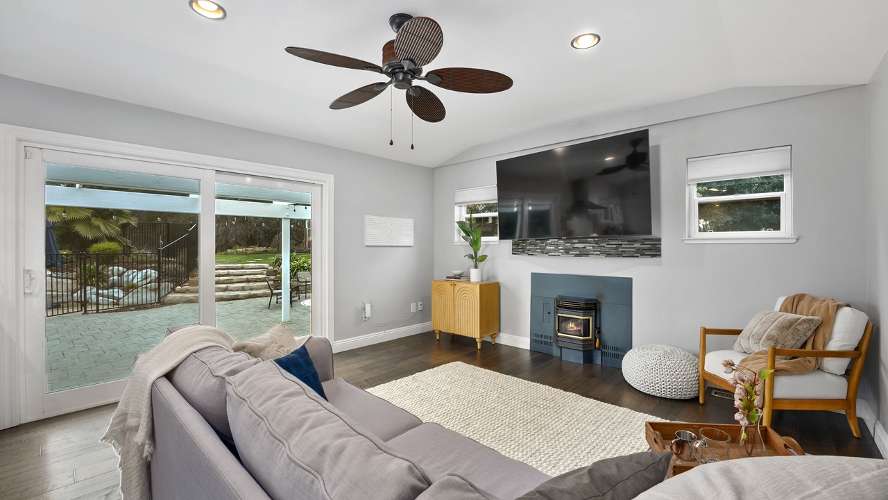 Photo of Livingroom in Newcastle