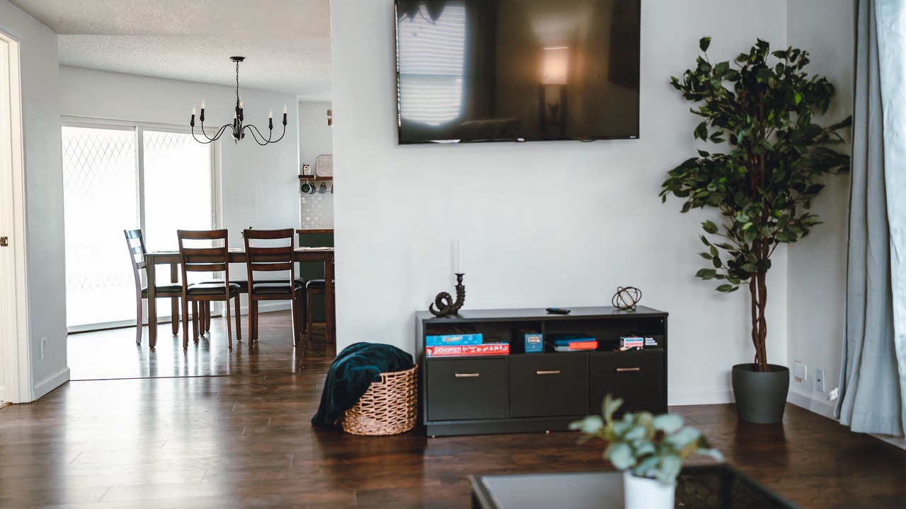 Photo of Livingroom in Medical Center District