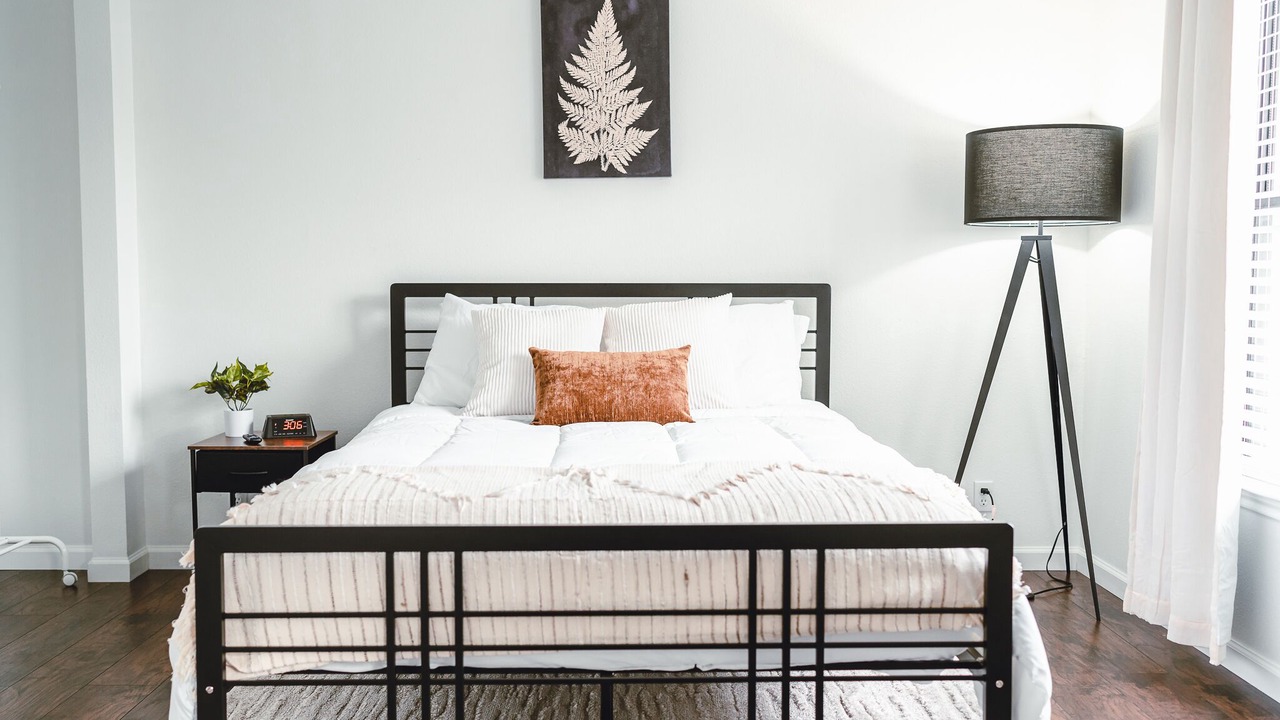 Photo of Bedroom in Medical Center District