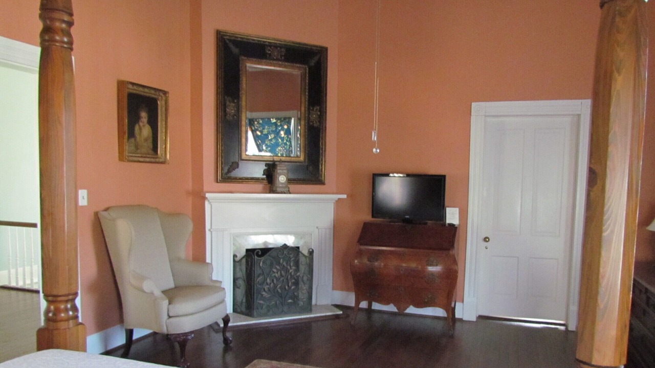 Photo of Bedroom in Natchitoches