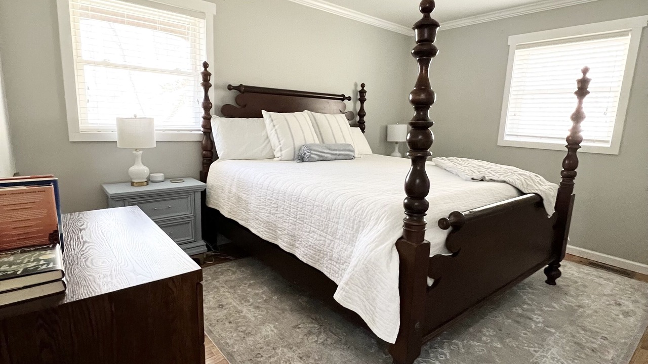 Photo of Bedroom in Sylva