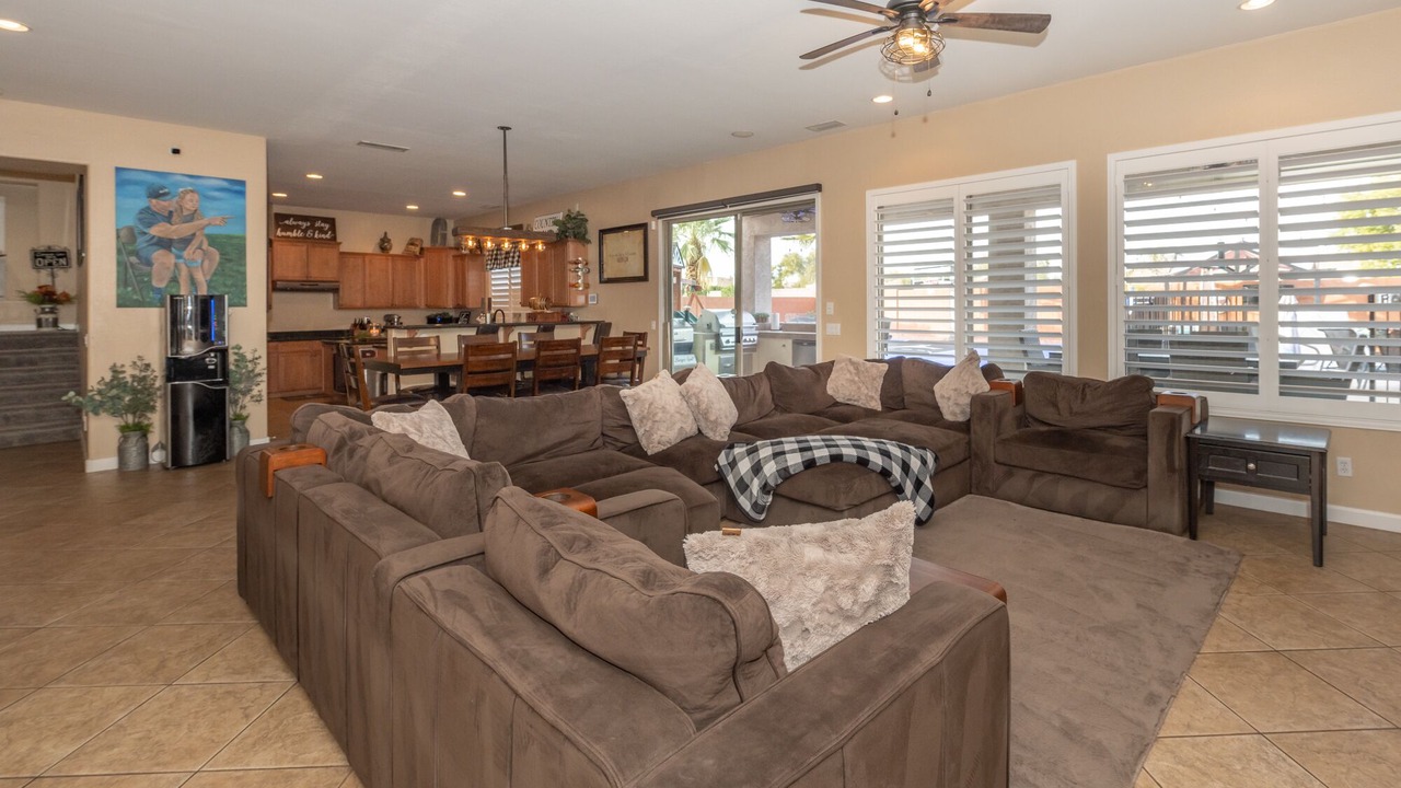 Photo of Livingroom in Litchfield Park