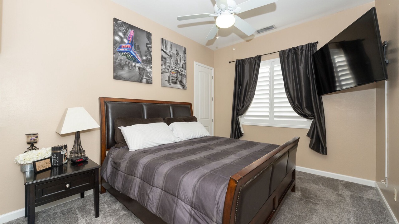 Photo of Bedroom in Litchfield Park