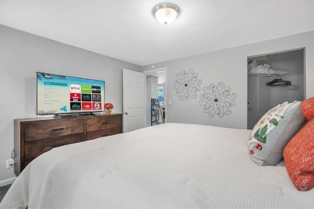 Photo of Bedroom in Willoughby