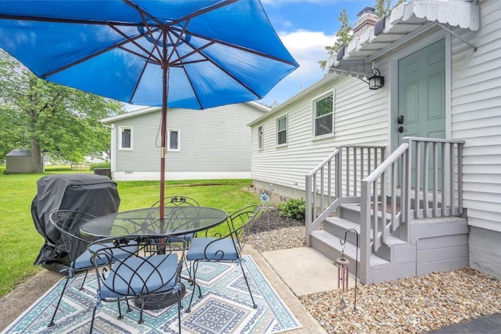 Photo of Outdoor in Willoughby