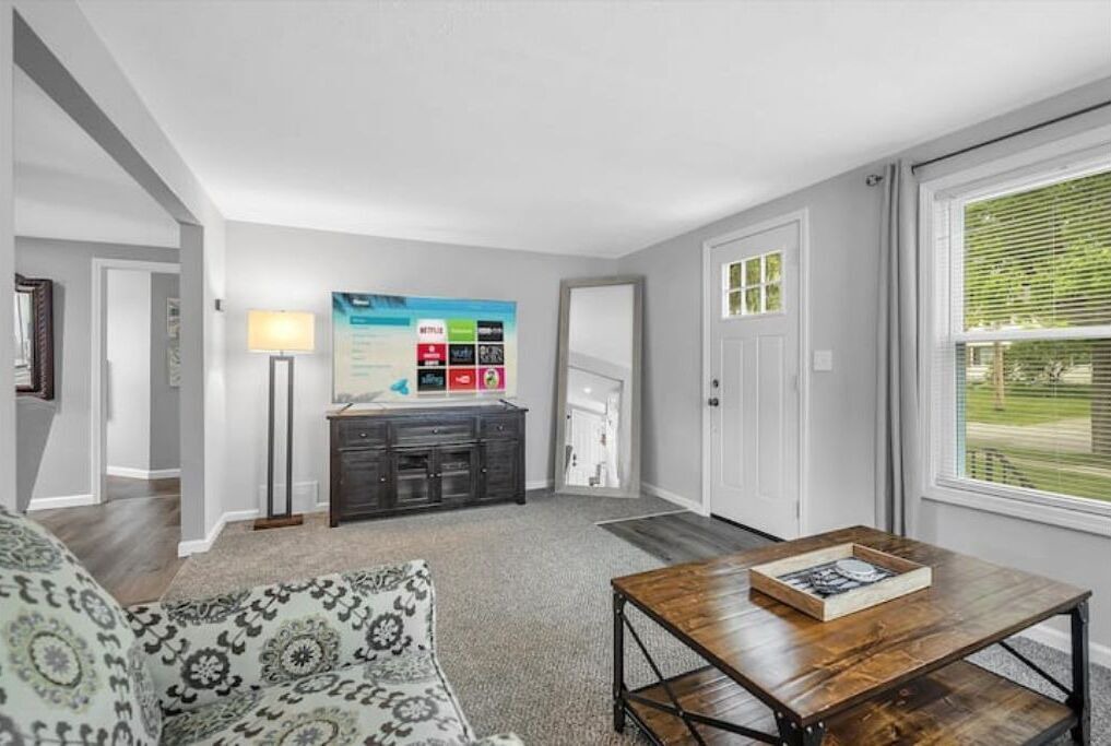 Photo of Livingroom in Willoughby