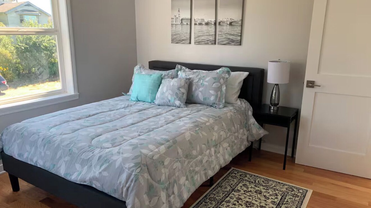 Photo of Bedroom in Greenwood