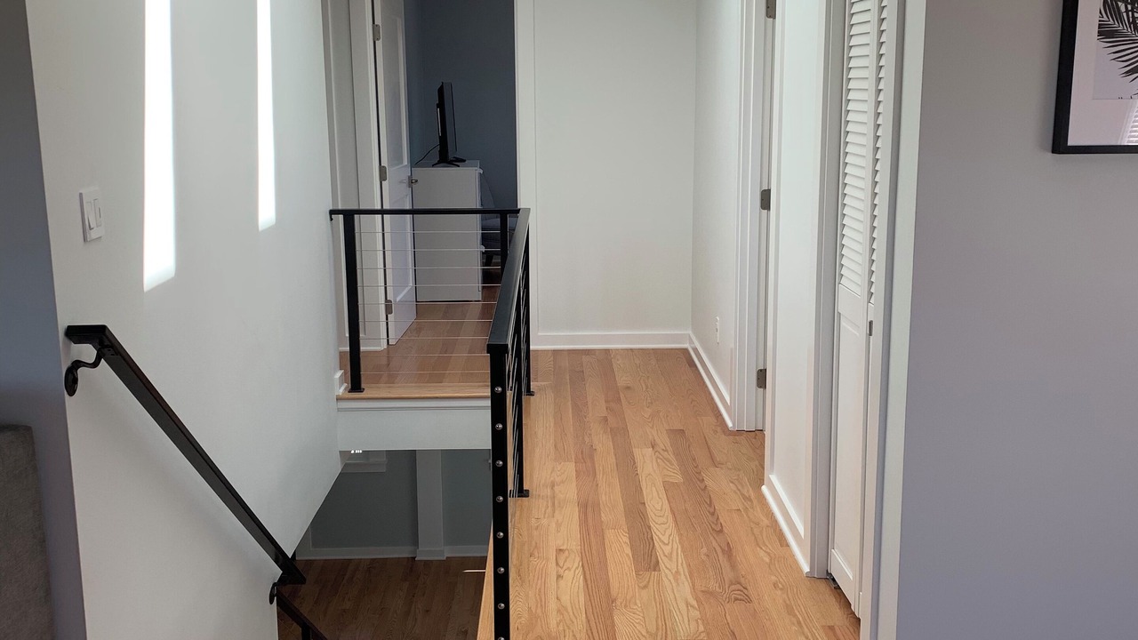 Photo of Others in Greenwood