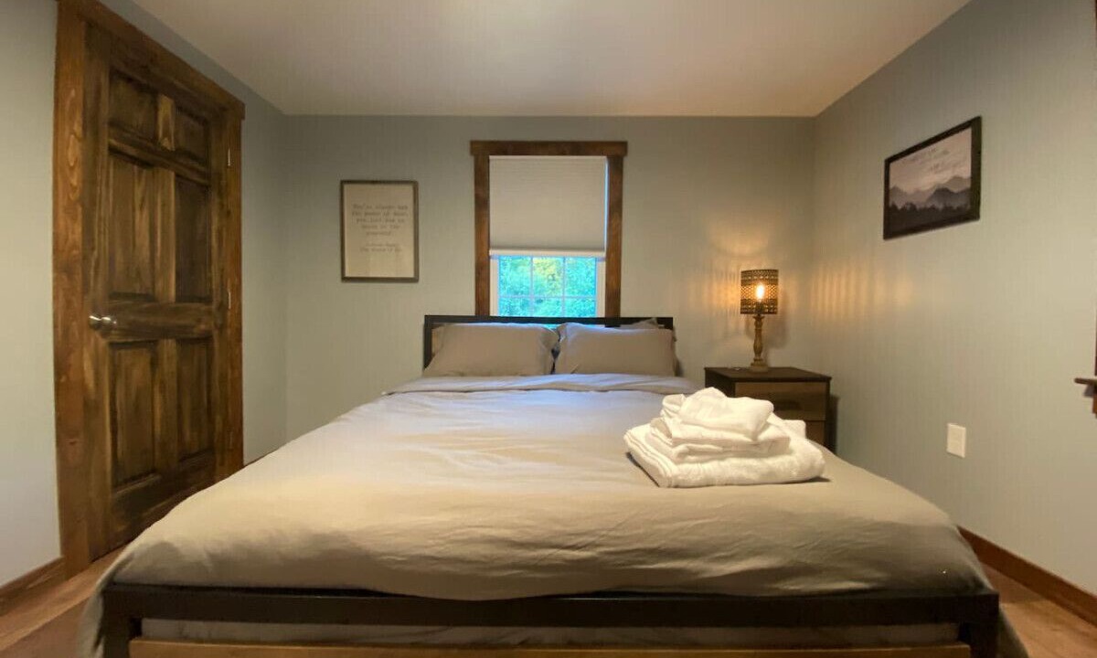 Photo of Bedroom in Marion