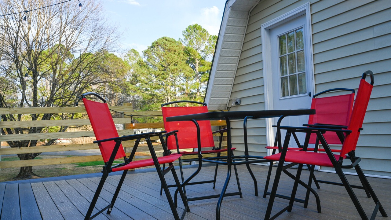 Photo of Outdoor in Groveoak