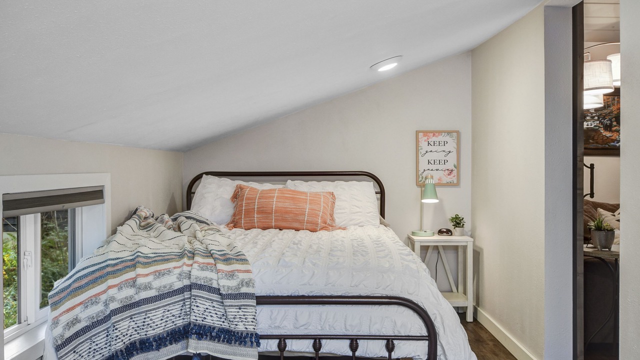 Photo of Bedroom in Riverbend