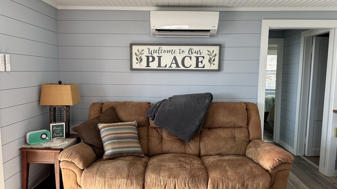 Photo of Livingroom in Silver Beach
