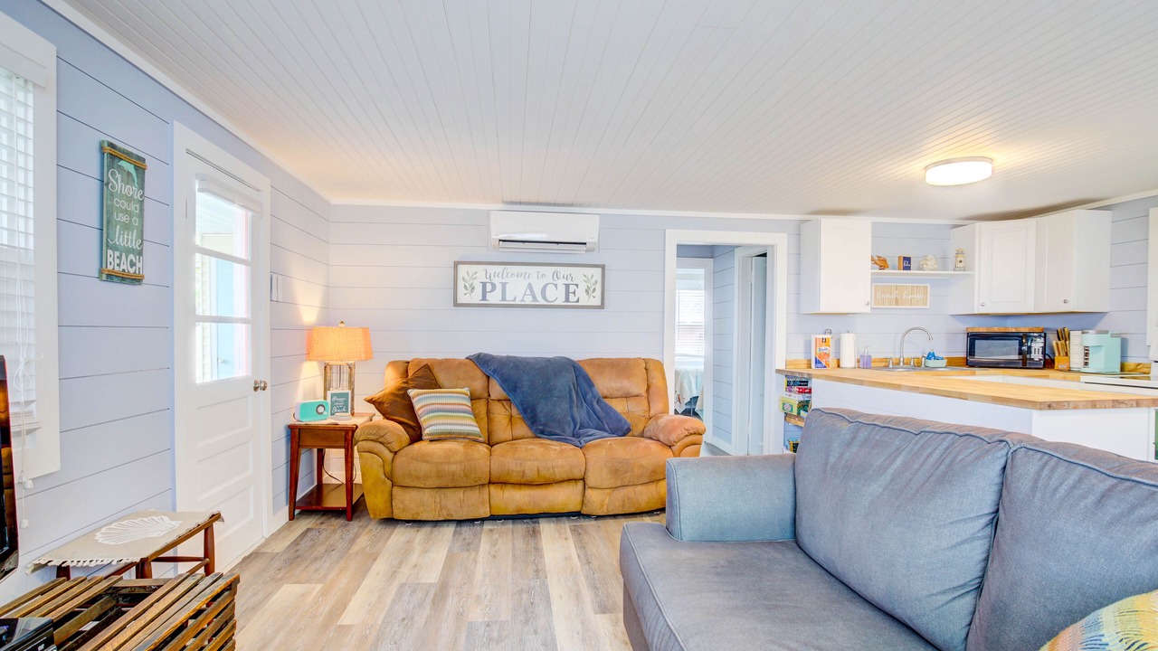 Photo of Livingroom in Silver Beach