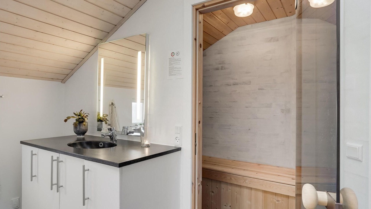 Photo of Bathroom in Hirtshals