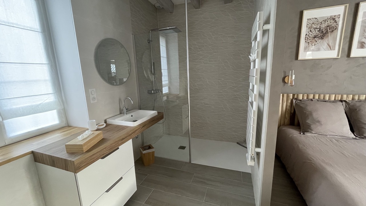 Photo of Bathroom in Amboise
