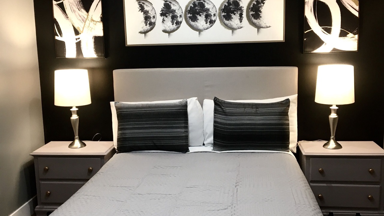 Photo of Bedroom in Glencoe