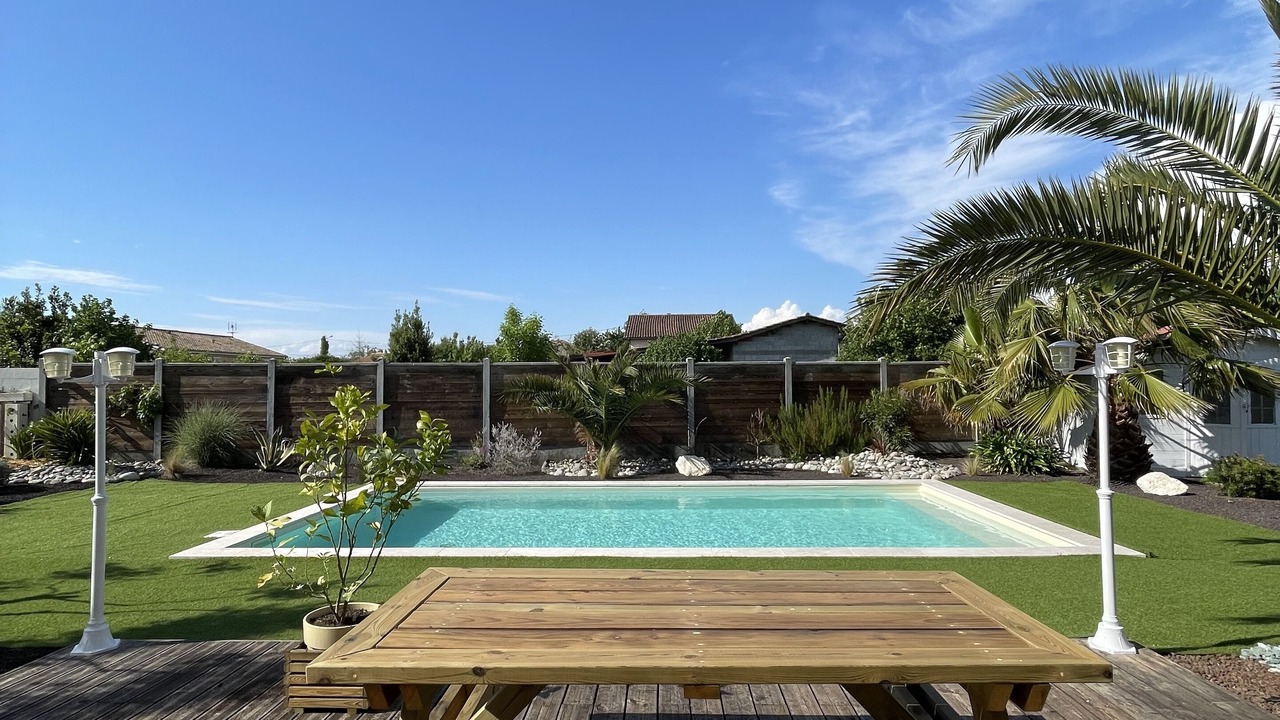 Photo of Outdoor in Cussac-Fort-Medoc