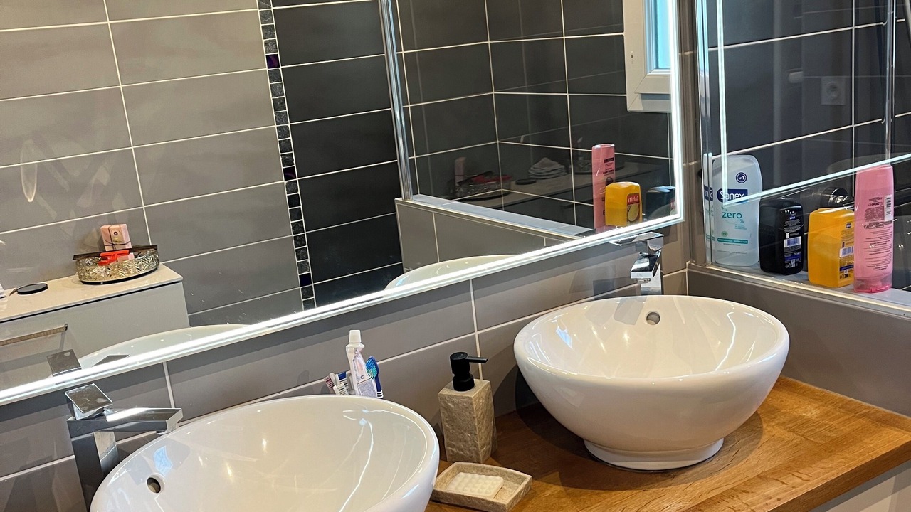 Photo of Bathroom in Cussac-Fort-Medoc