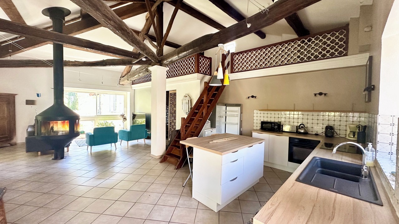 Photo of Kitchen in Saint-Julien-du-Serre