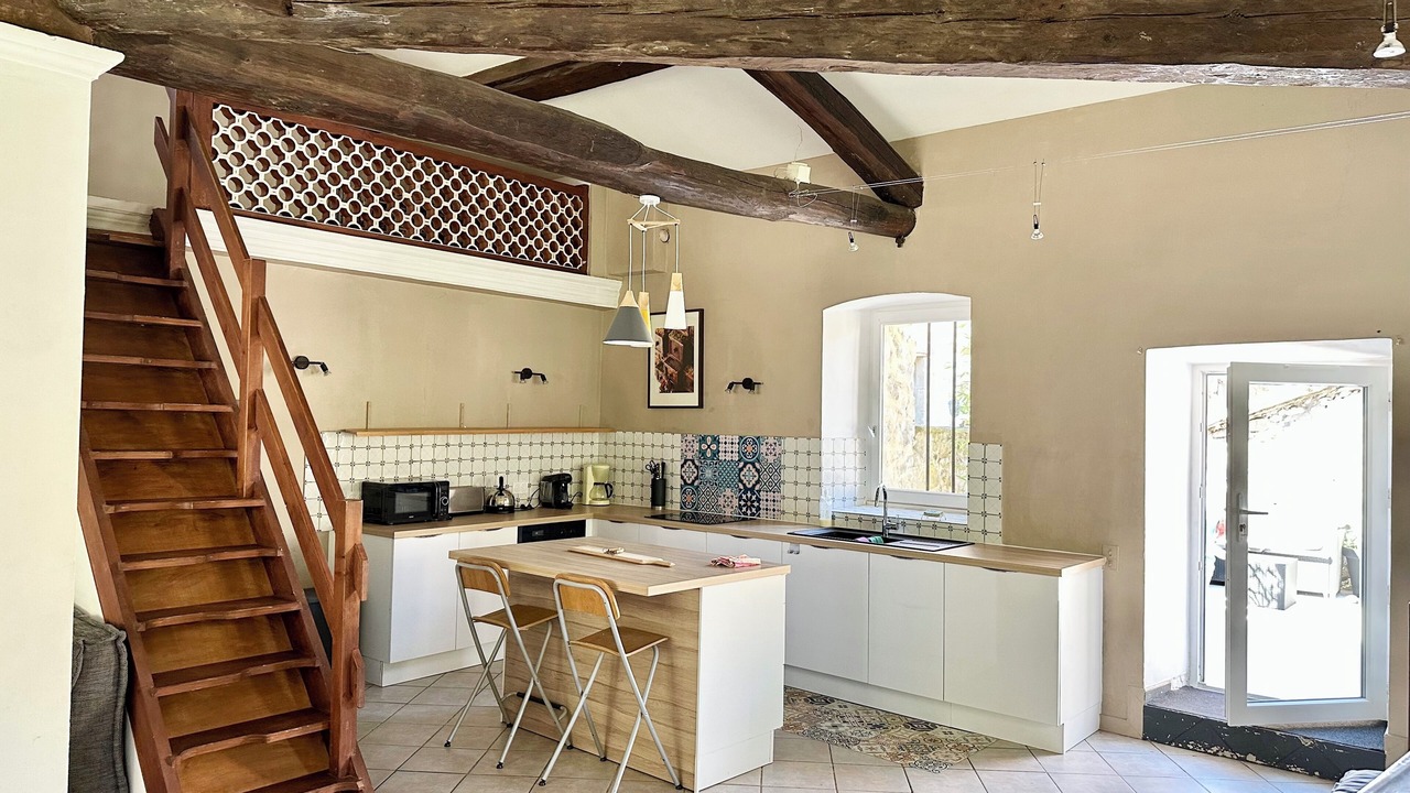 Photo of Kitchen in Saint-Julien-du-Serre