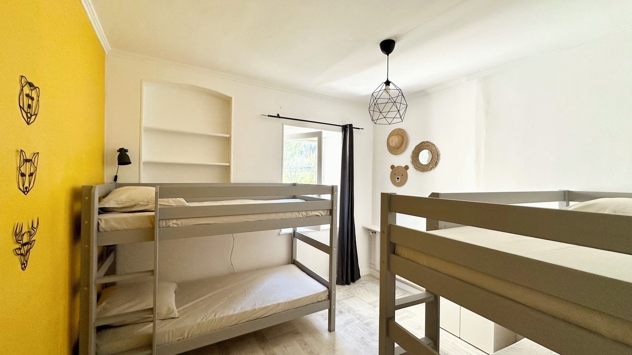 Photo of Bedroom in Saint-Julien-du-Serre