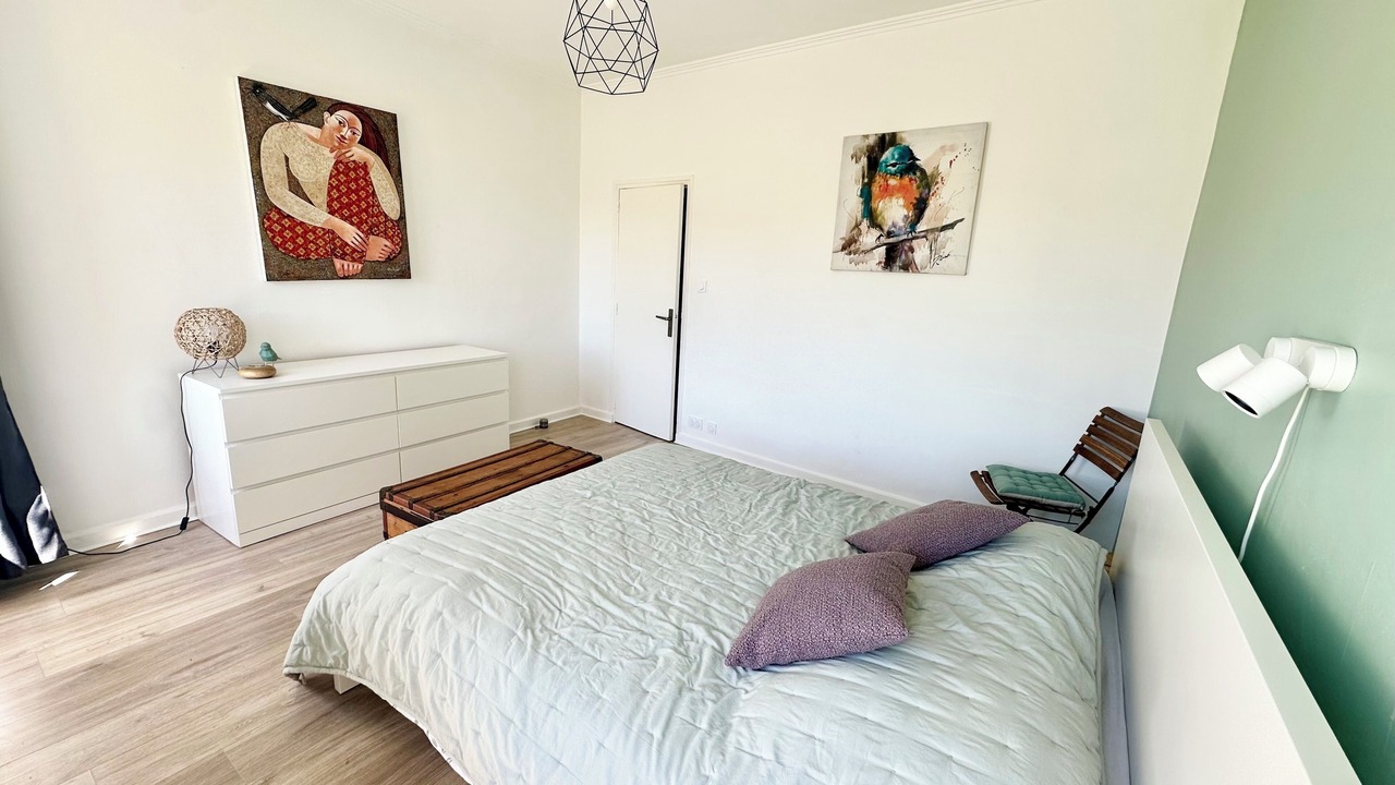 Photo of Bedroom in Saint-Julien-du-Serre