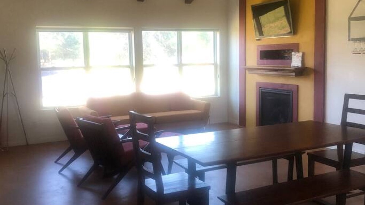 Photo of Livingroom in Valley View