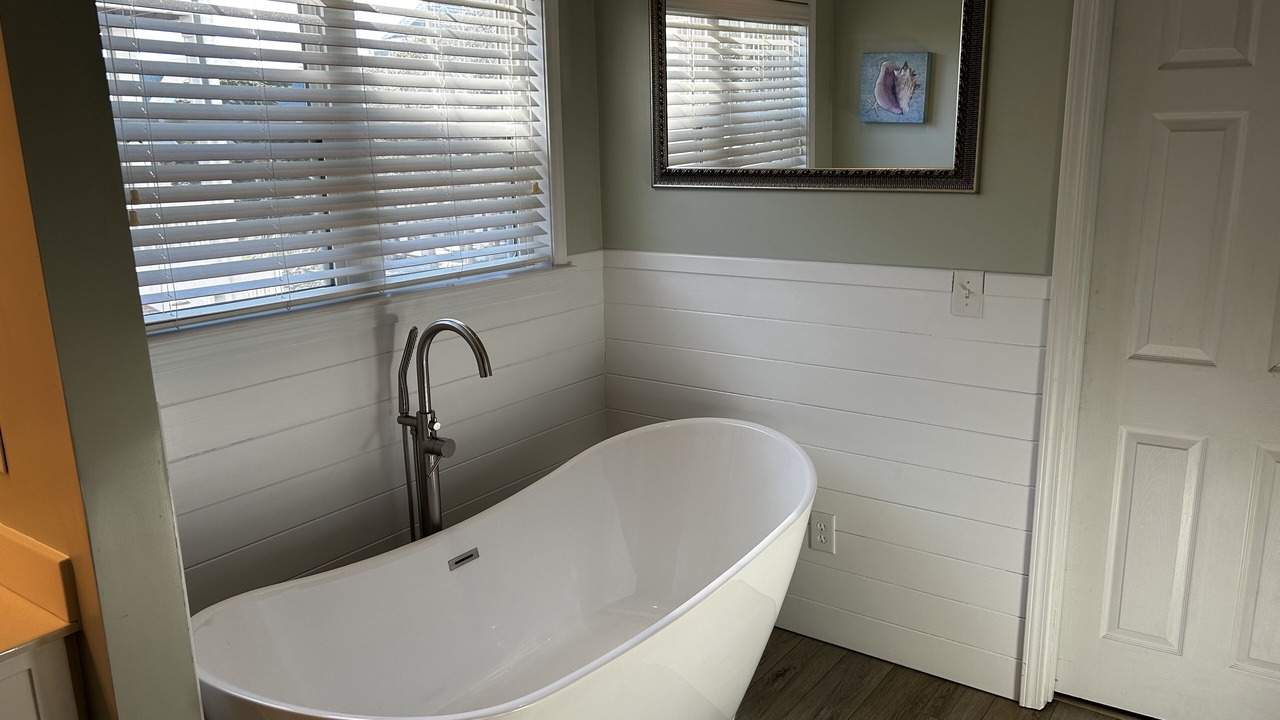 Photo of Bathroom in Yaupon Beach