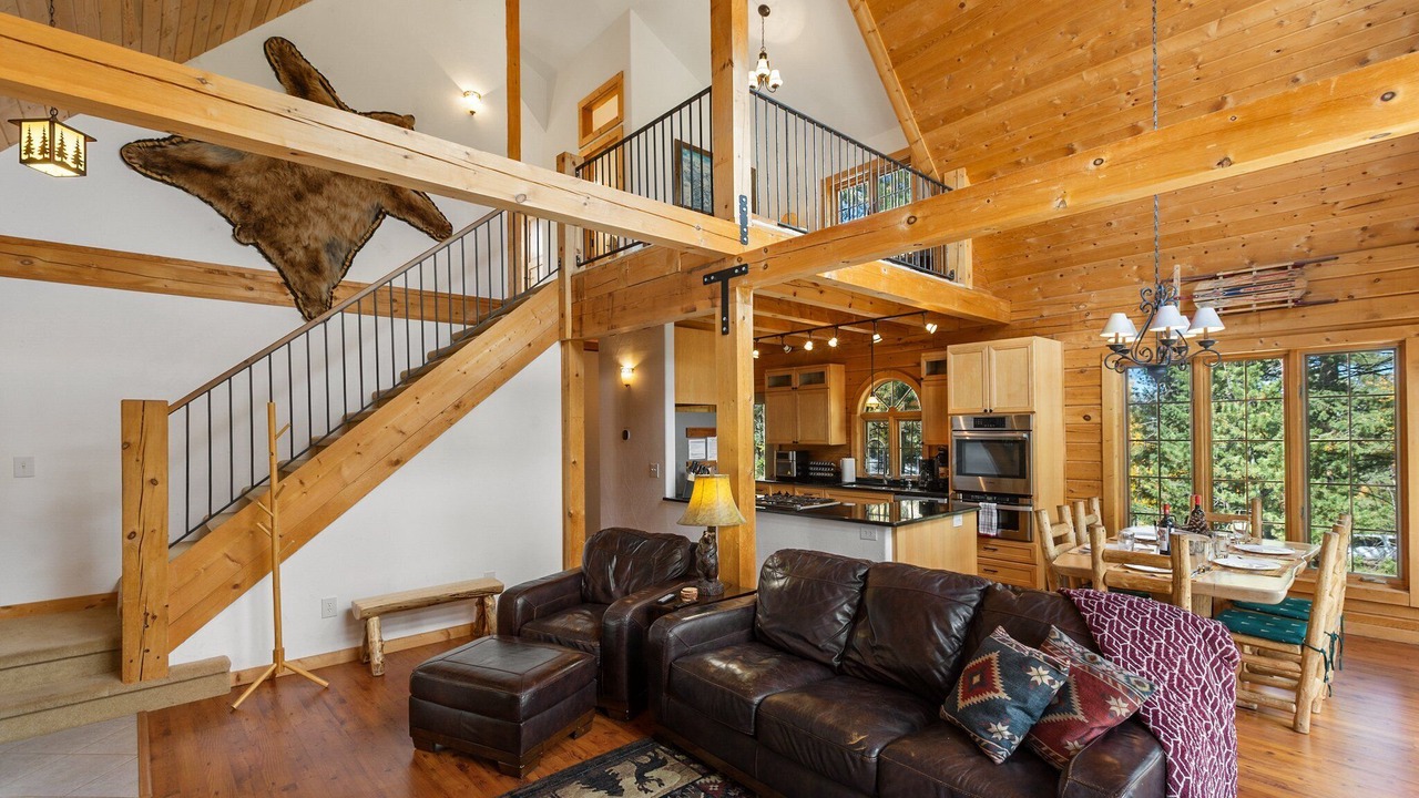 Photo of Livingroom in Rainbow Valley