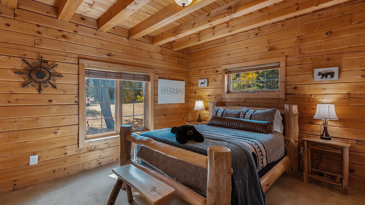 Photo of Bedroom in Rainbow Valley