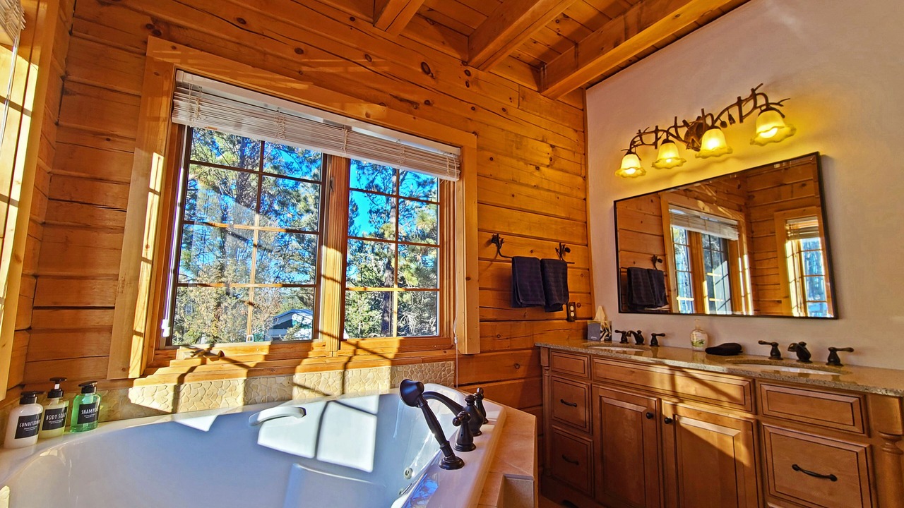 Photo of Others in Rainbow Valley