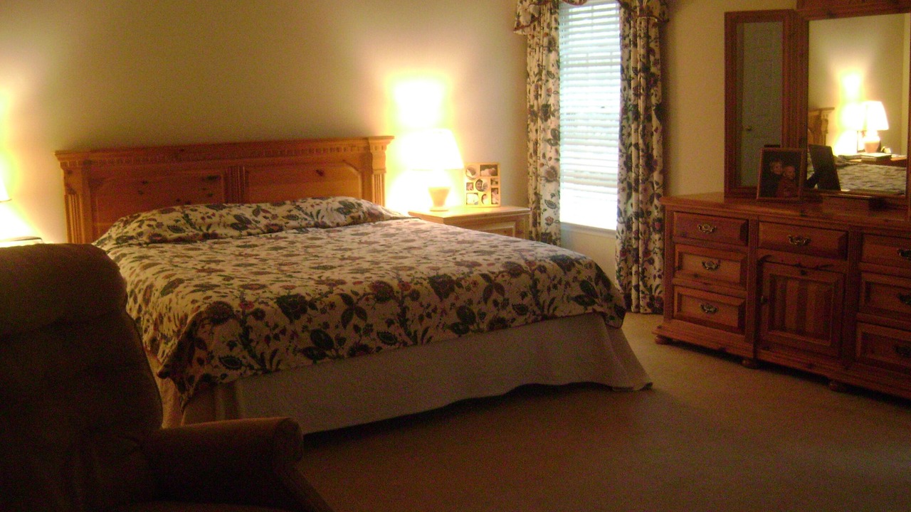 Photo of Bedroom in Jamestown