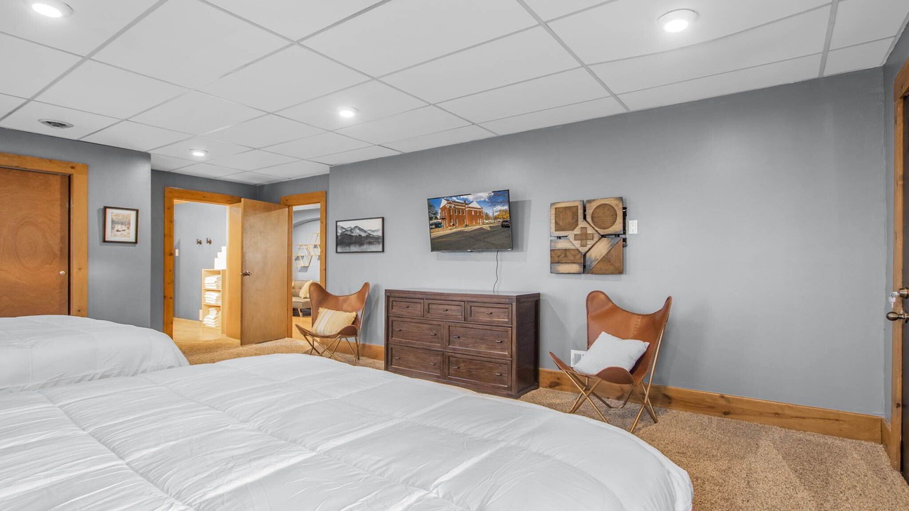 Photo of Bedroom in Mishawaka