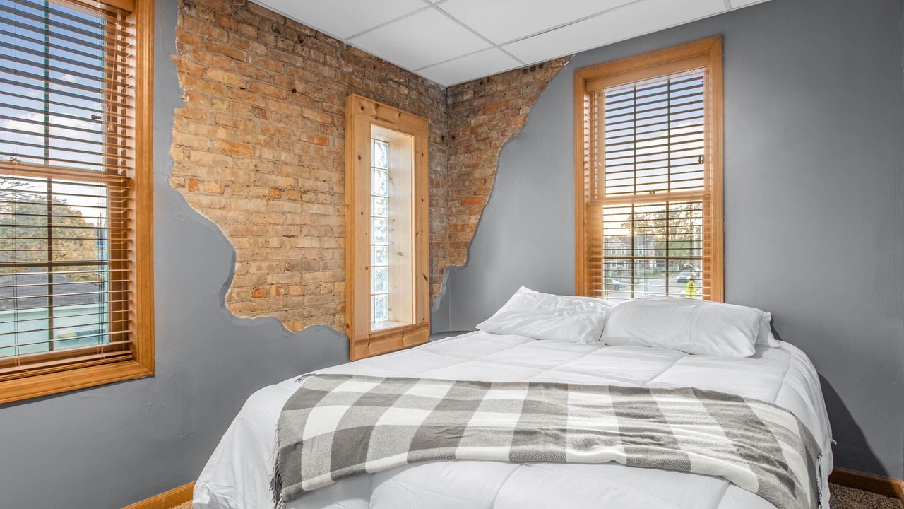 Photo of Bedroom in Mishawaka