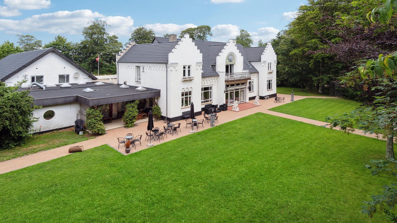 Photo of Others in Gording