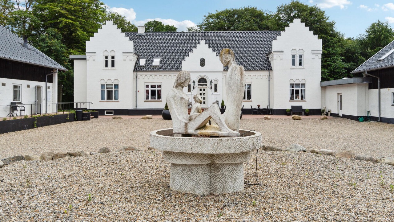 Photo of Others in Gording