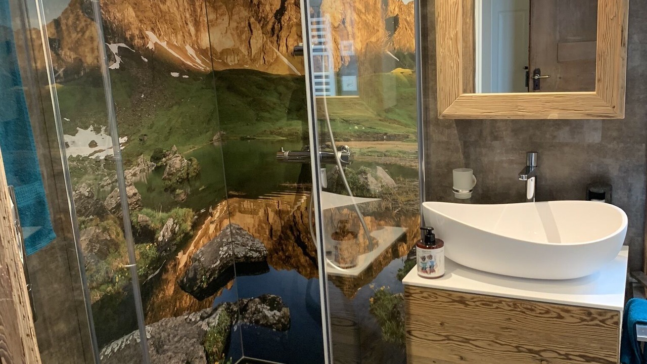 Photo of Bathroom in Trogen