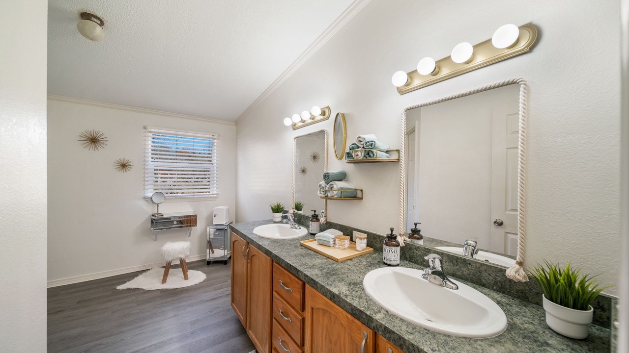 Photo of Bathroom in Tahlequah