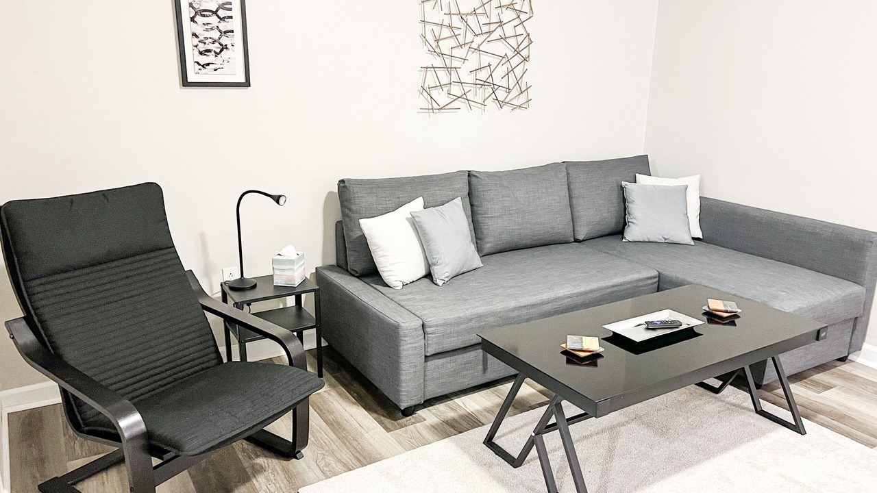 Photo of Livingroom in Ross Township