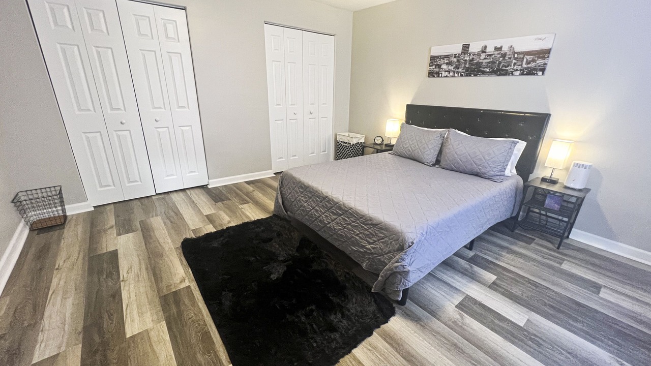 Photo of Bedroom in Ross Township