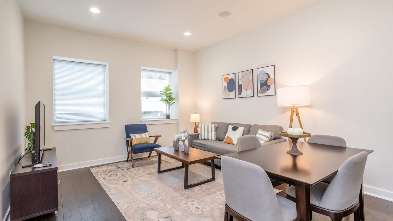 Photo of Livingroom in Downtown Houston