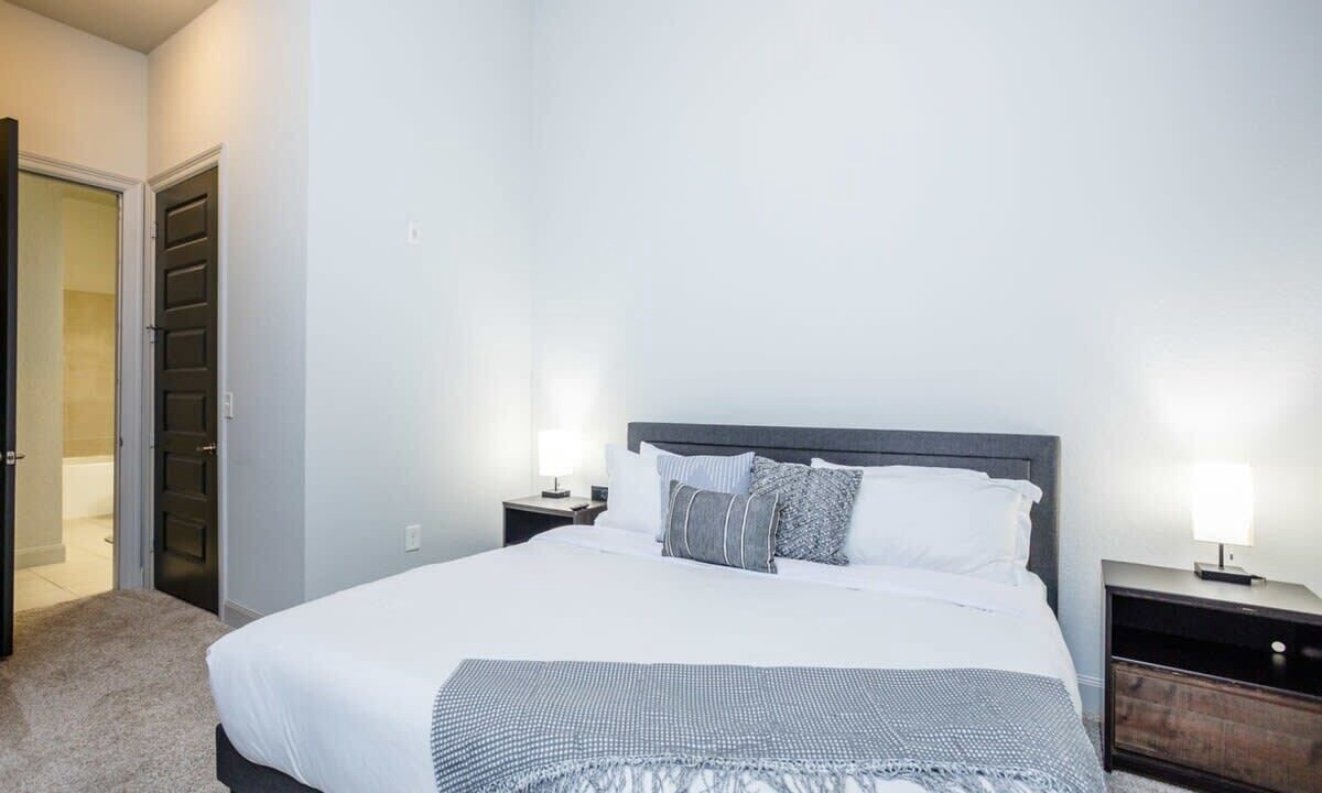 Photo of Bedroom in The Galleria