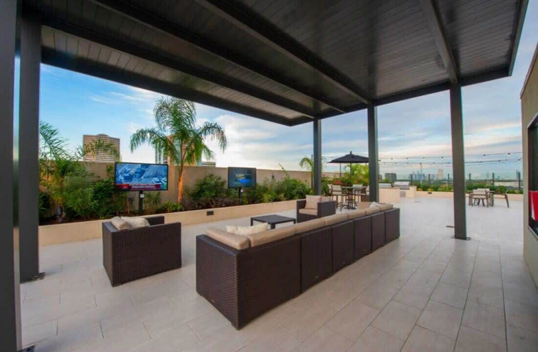 Photo of Patio Balcony in The Galleria