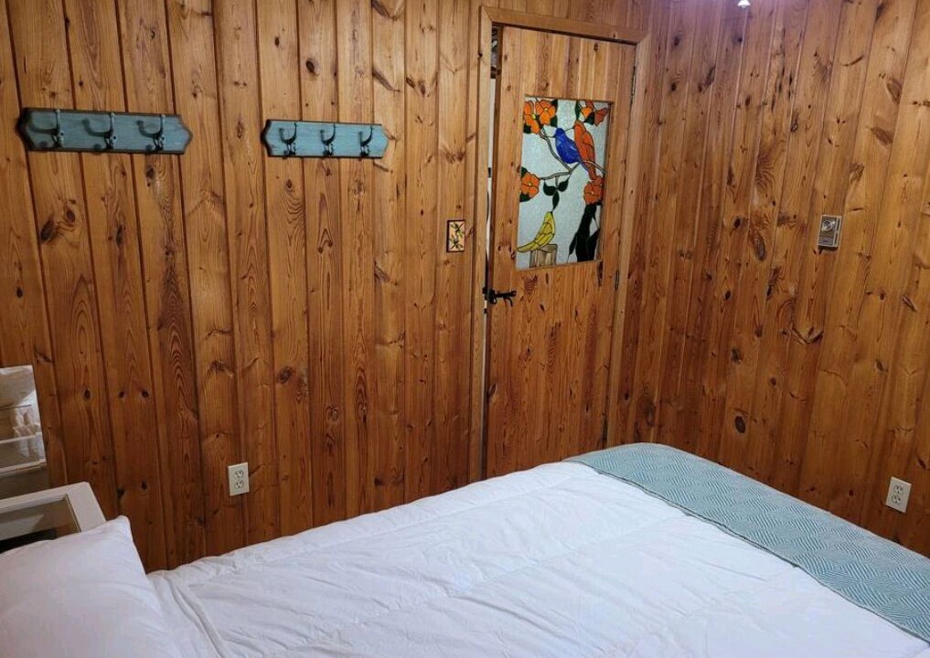 Photo of Bedroom in Grand Beach